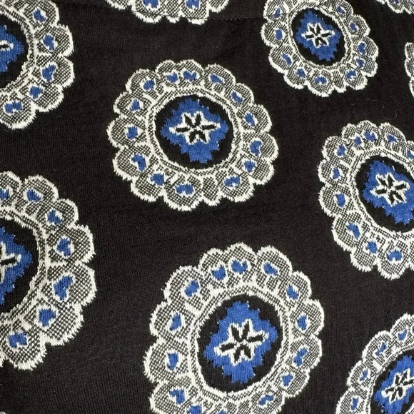 Ann Taylor LOFT A Line Dress Black Medallion 3/4 Sleeve Embroidered Mini Size M - Picture 8 of 15